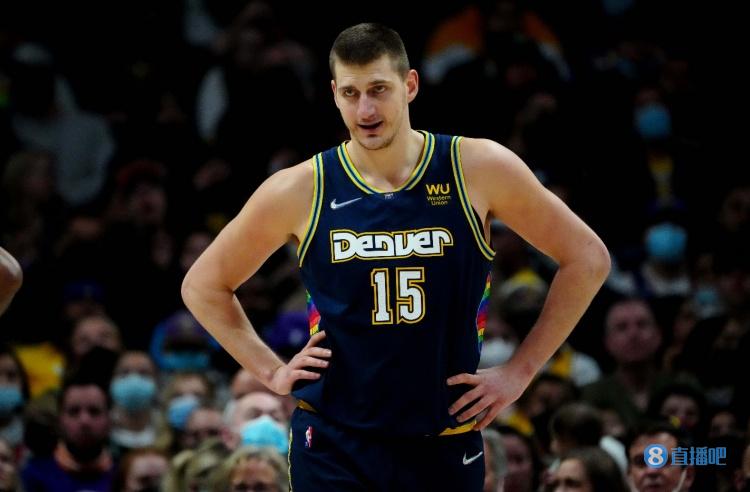 武汉三镇与 武汉三镇与